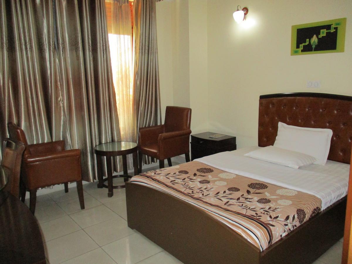 Amaris Hotel Kigali Exteriér fotografie