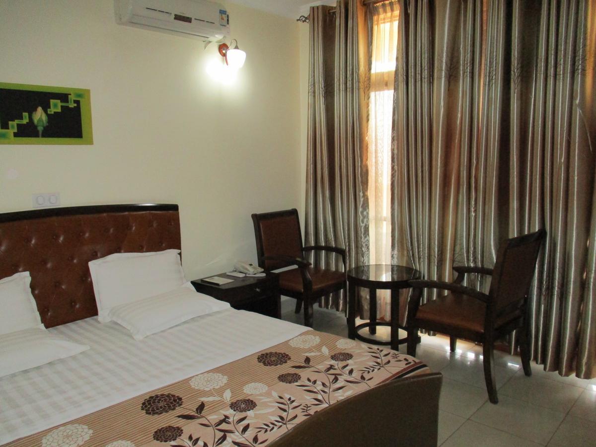Amaris Hotel Kigali Exteriér fotografie