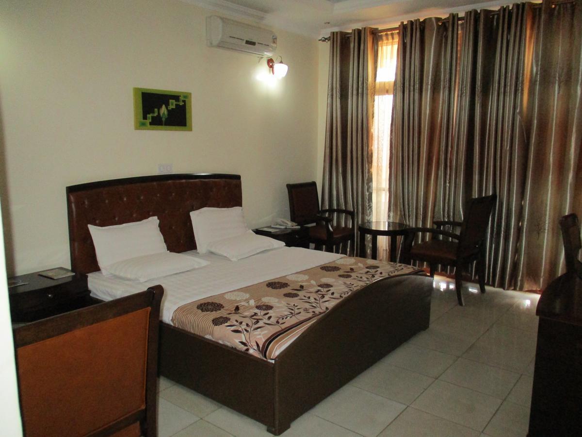 Amaris Hotel Kigali Exteriér fotografie